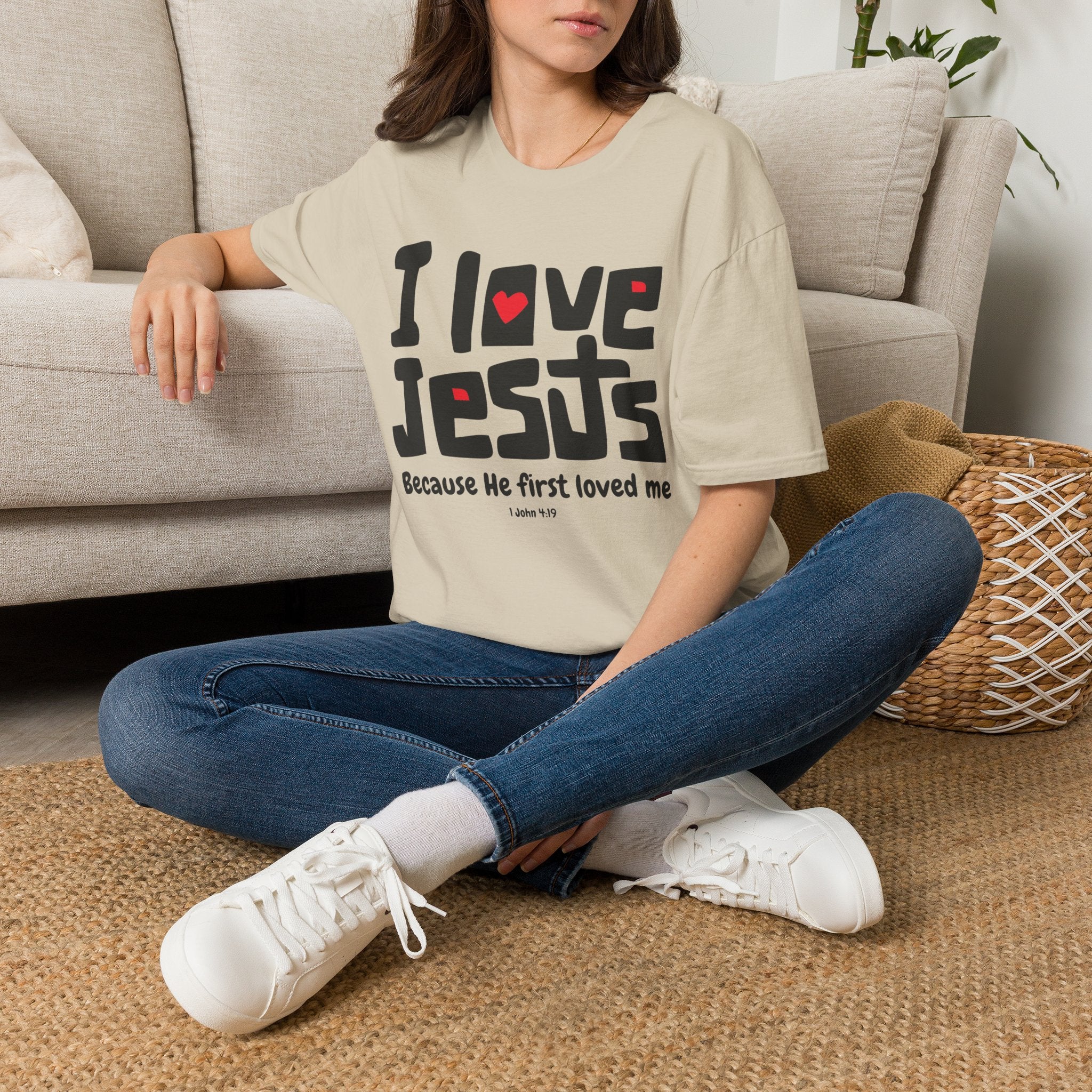 I love Jesus T-Shirt