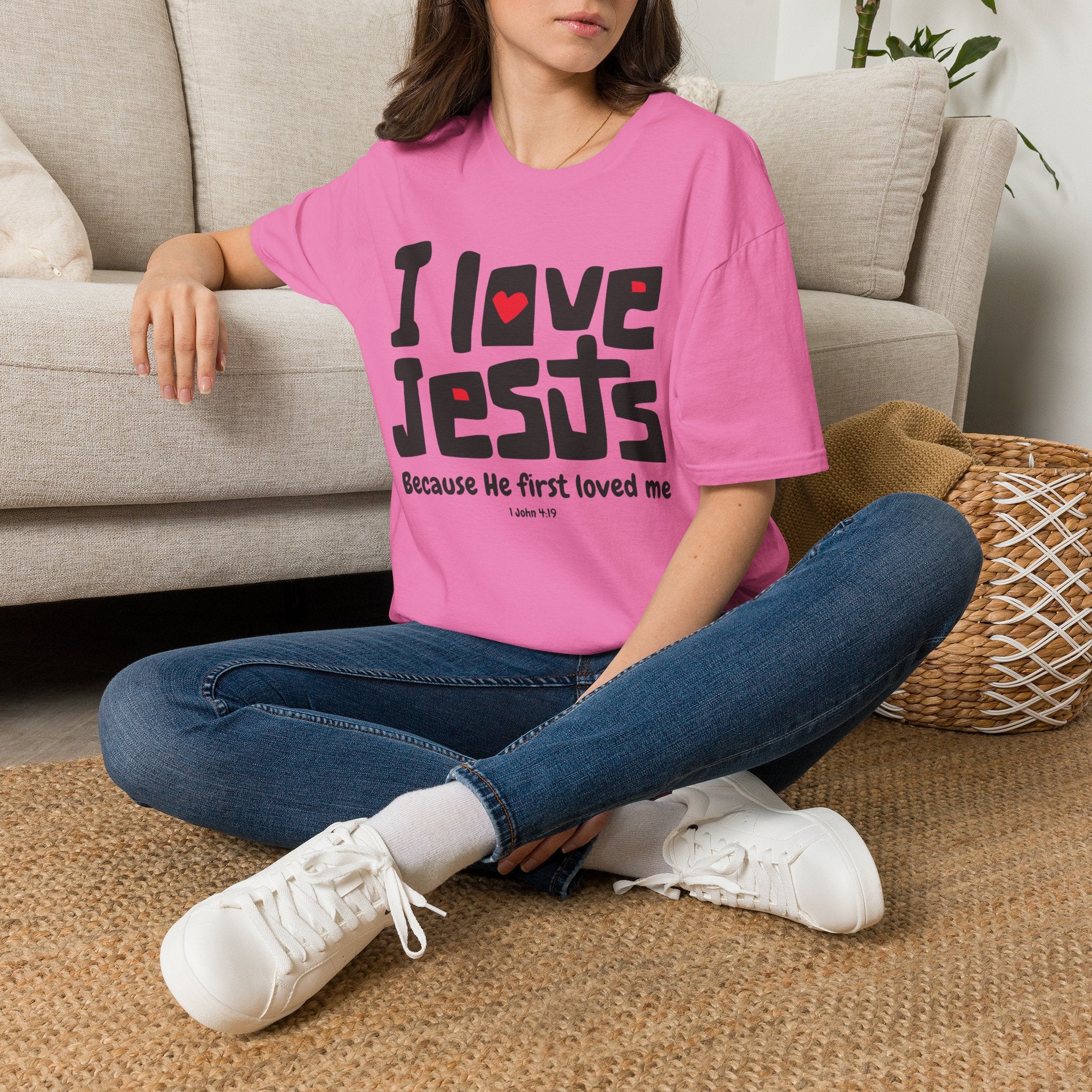 I love Jesus T-Shirt